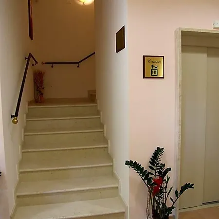 La Casa Nel Bosco Hotel