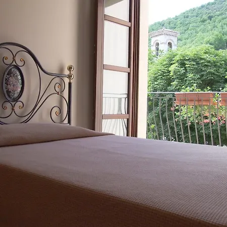 La Casa Nel Bosco Hotel 3*